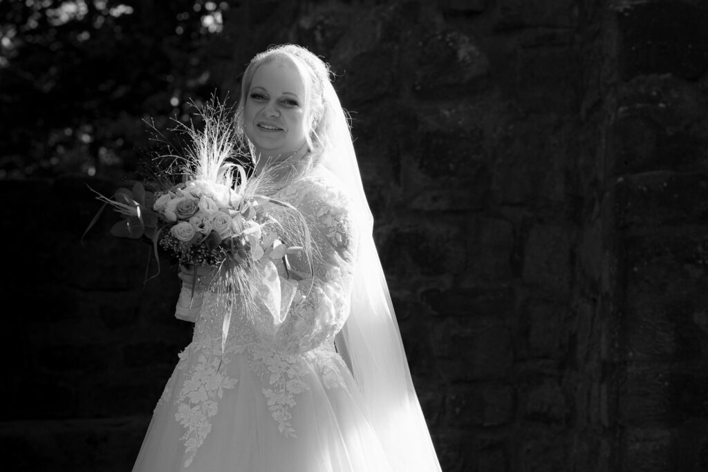 Brautportrait im Seitenlicht