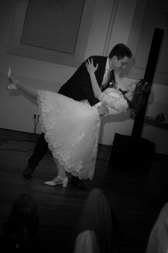 Hochzeitstanz eines Brautpaares