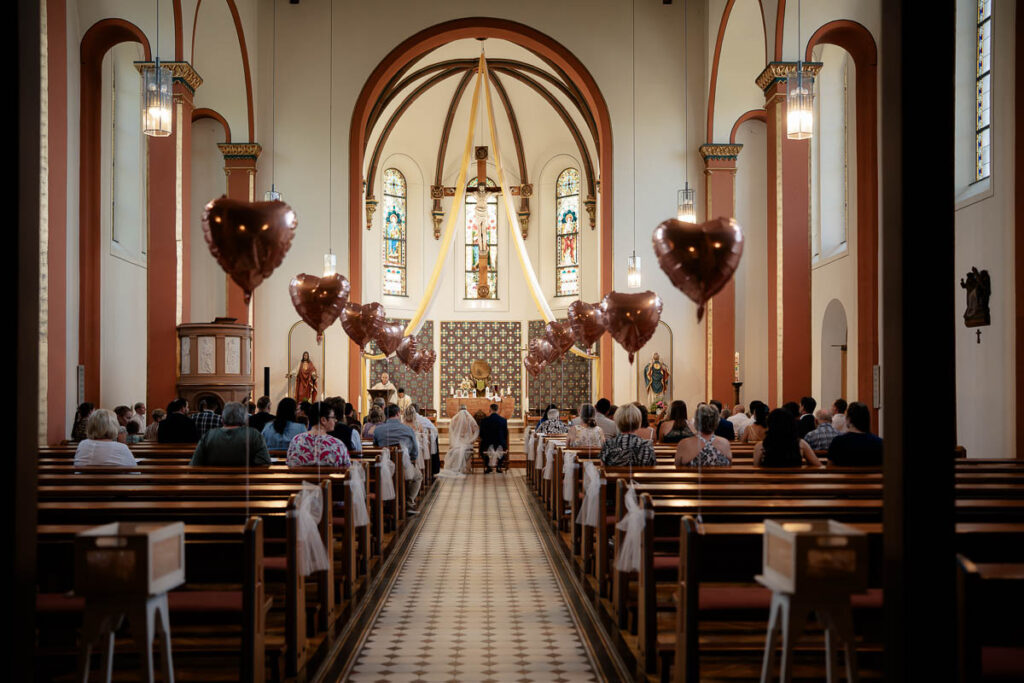 Kirche St. Ingbert bei Hochzeit